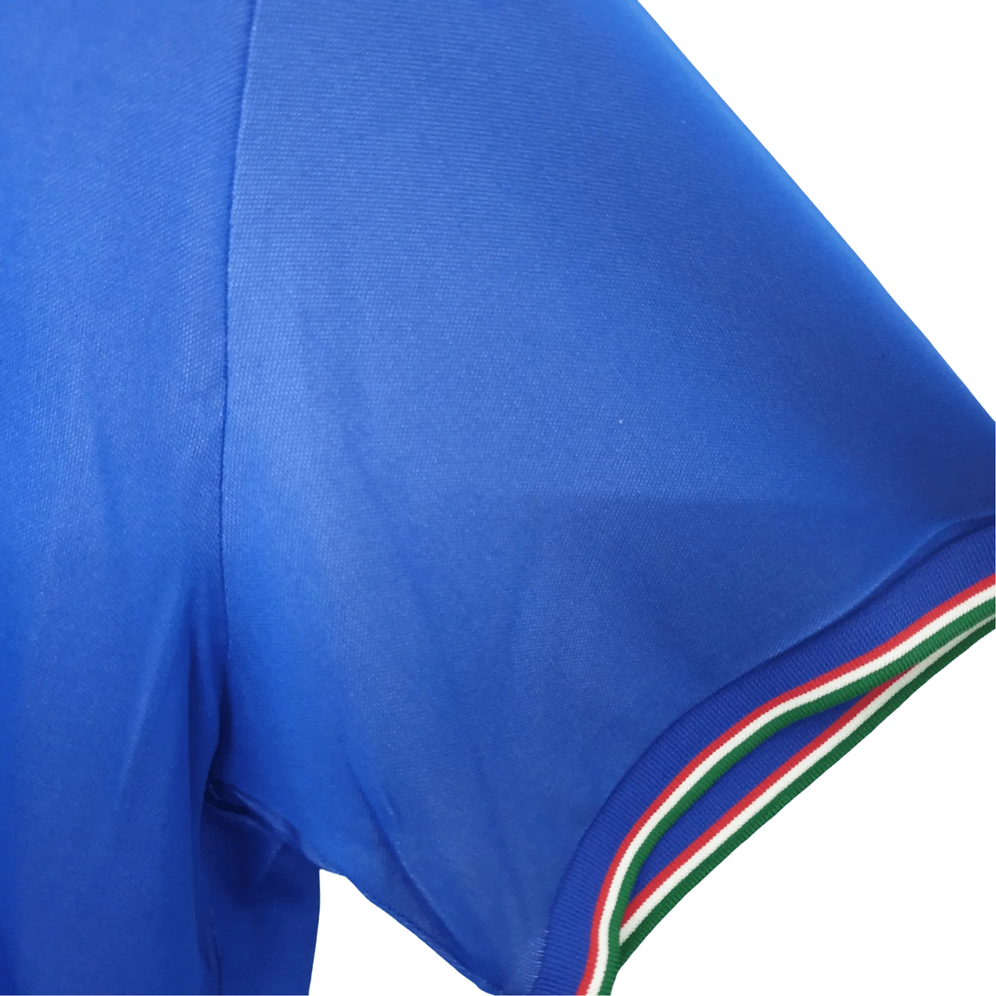 https://cdn.shopify.com/s/files/1/0826/7228/8075/files/1990-italy-home-retro-kit-152756.webp?v=1741197180