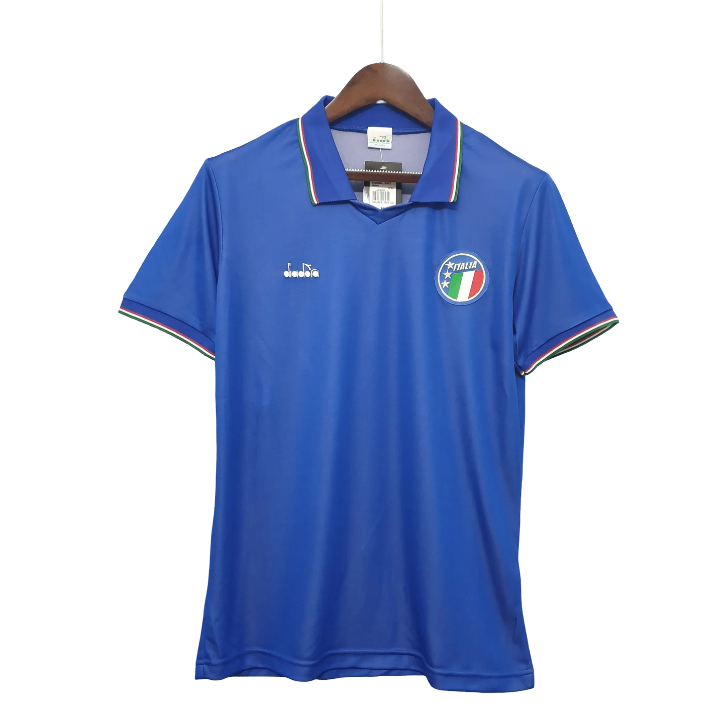 https://cdn.shopify.com/s/files/1/0826/7228/8075/files/1990-italy-home-retro-kit-496066.webp?v=1741197179
