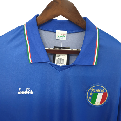 https://cdn.shopify.com/s/files/1/0826/7228/8075/files/1990-italy-home-retro-kit-743027.webp?v=1741197178