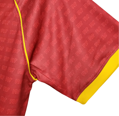 https://cdn.shopify.com/s/files/1/0826/7228/8075/files/19901991-as-roma-barilla-home-retro-kit-classickits433-836544.webp?v=1741199046