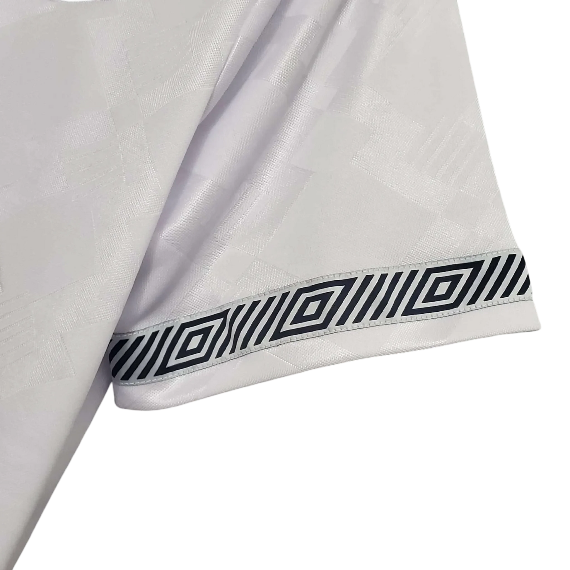 https://cdn.shopify.com/s/files/1/0826/7228/8075/files/19901991-england-home-retro-kit-classickits433-847379.webp?v=1741198519