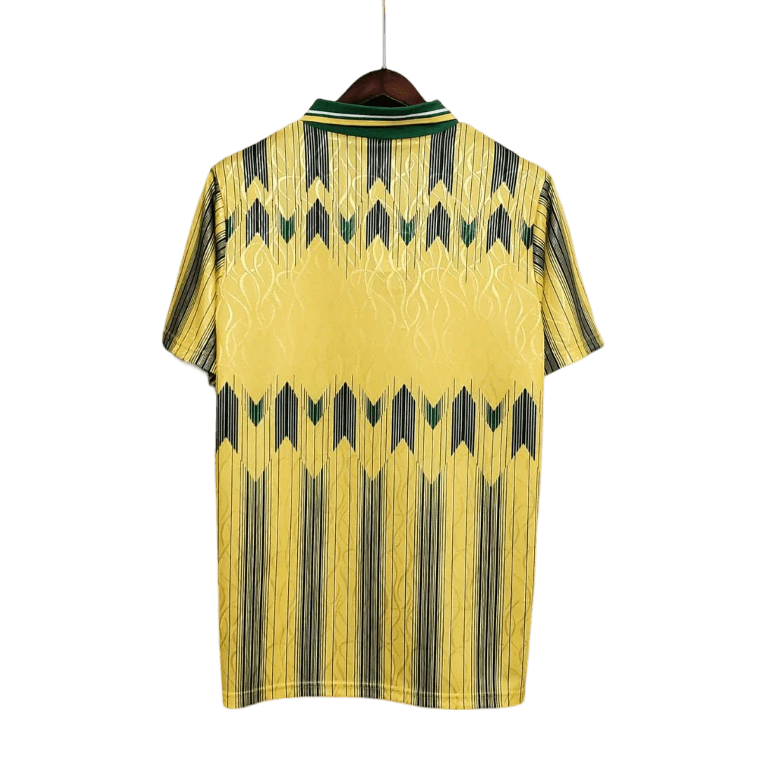 https://cdn.shopify.com/s/files/1/0826/7228/8075/files/19901991-glasgow-celtic-cr-smith-away-kit-classickits433-524458.webp?v=1741199129