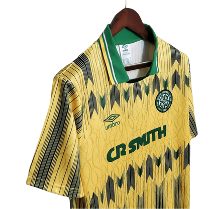 https://cdn.shopify.com/s/files/1/0826/7228/8075/files/19901991-glasgow-celtic-cr-smith-away-kit-classickits433-553877.webp?v=1741199128