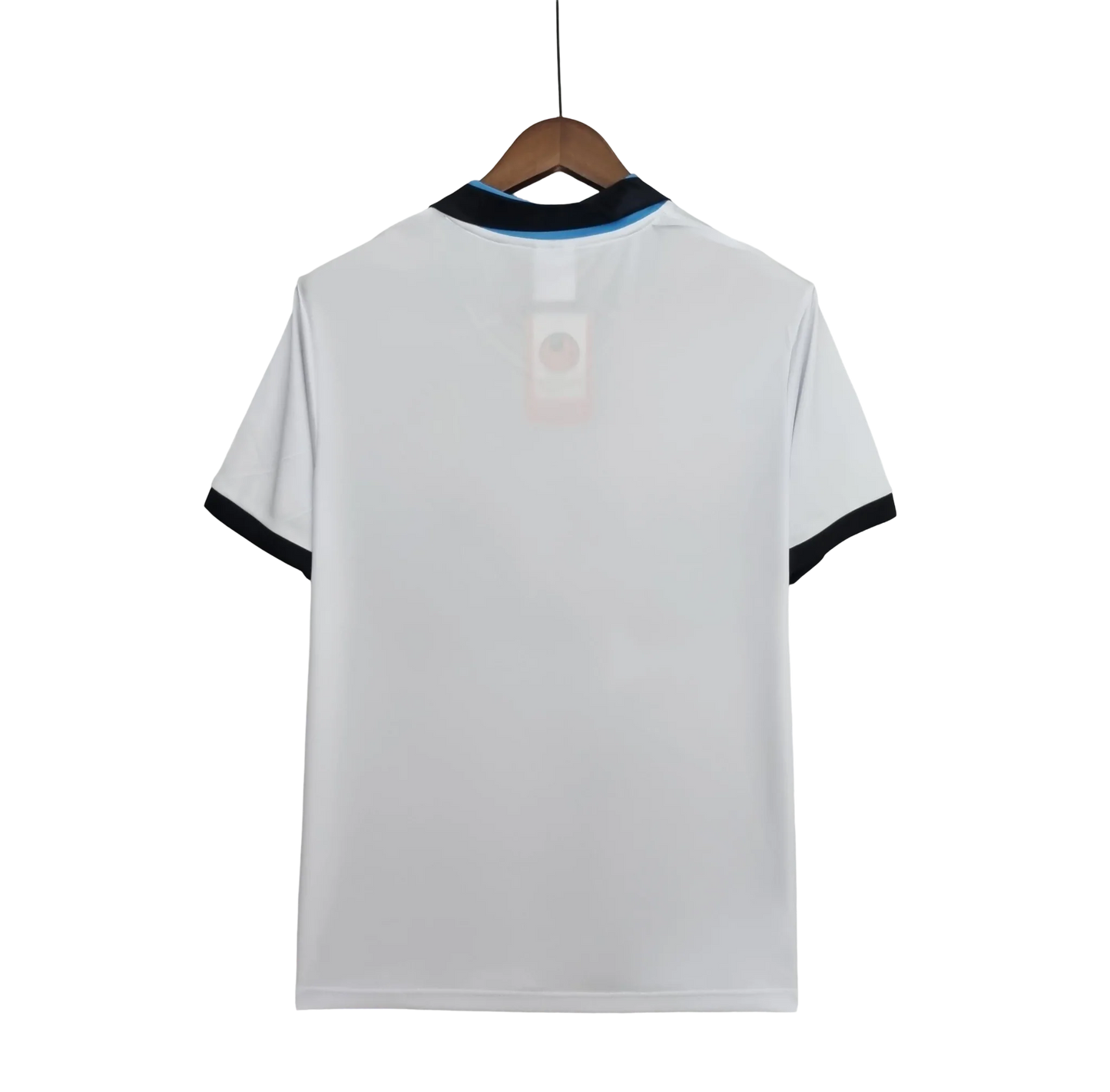 https://cdn.shopify.com/s/files/1/0826/7228/8075/files/19901991-inter-milan-misura-away-retro-kit-classickits433-365037.webp?v=1741198898
