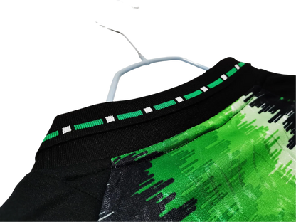 https://cdn.shopify.com/s/files/1/0826/7228/8075/files/19901991-manchester-united-sharp-goalkeeper-green-retro-kit-long-sleeves-classickits433-649034.webp?v=1741197621