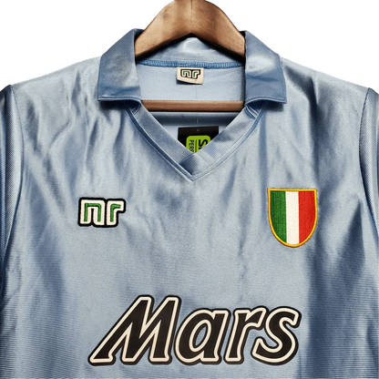 https://cdn.shopify.com/s/files/1/0826/7228/8075/files/19901991-napoli-mars-home-retro-kit-classickits433-982408.webp?v=1741198899