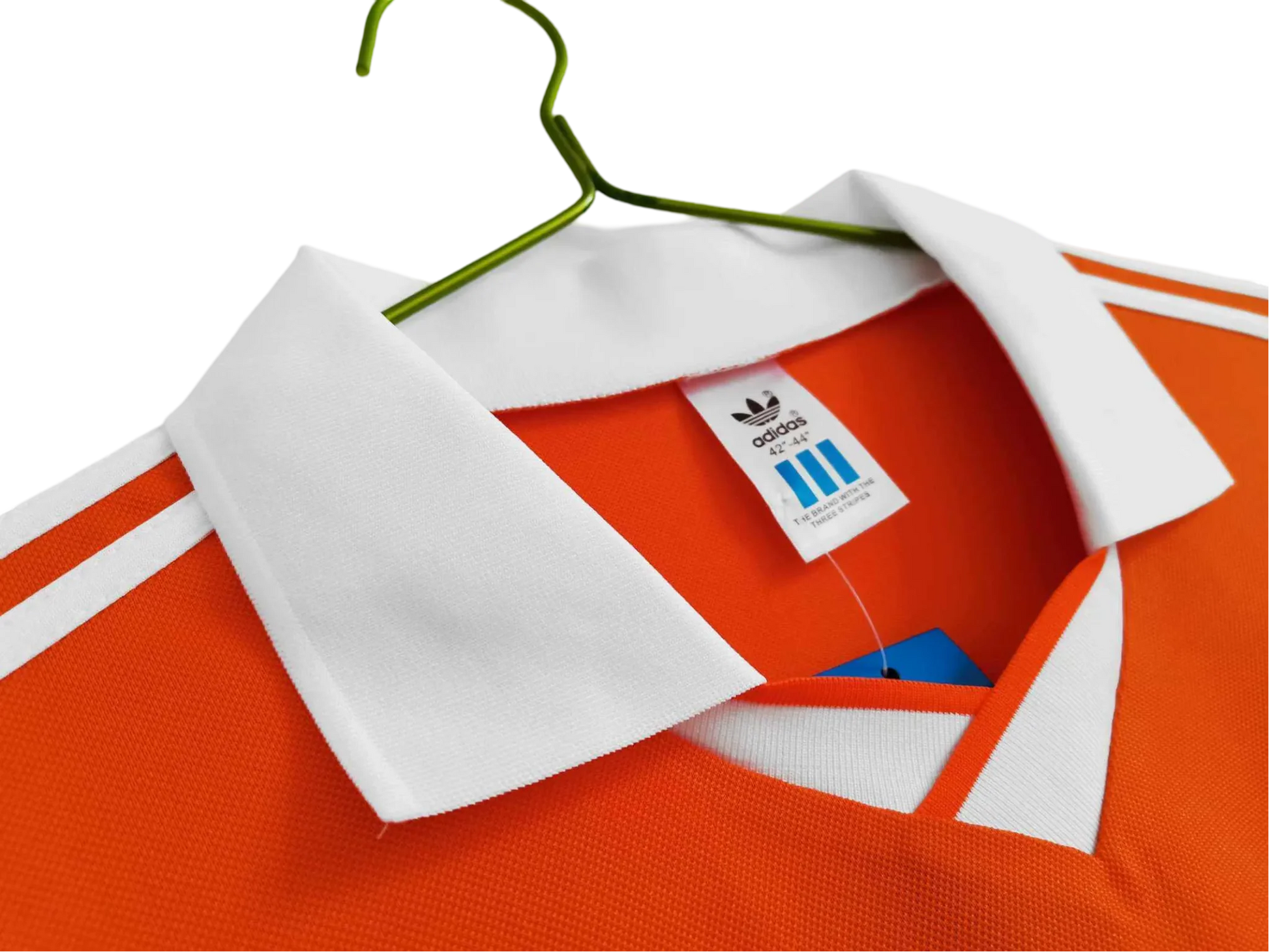 https://cdn.shopify.com/s/files/1/0826/7228/8075/files/19901992-netherlands-home-retro-kit-871353.webp?v=1741197031