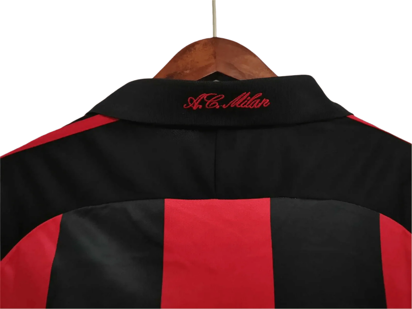 https://cdn.shopify.com/s/files/1/0826/7228/8075/files/19911992-ac-milan-opel-home-retro-kit-152661.webp?v=1741197289