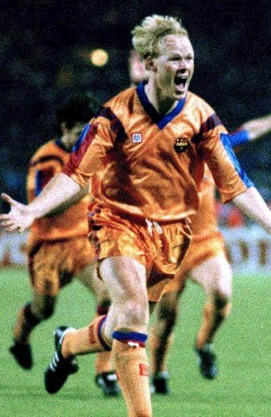 https://cdn.shopify.com/s/files/1/0826/7228/8075/files/19911992-fc-barcelona-orange-away-retro-kit-classickits433-762450.webp?v=1741199015
