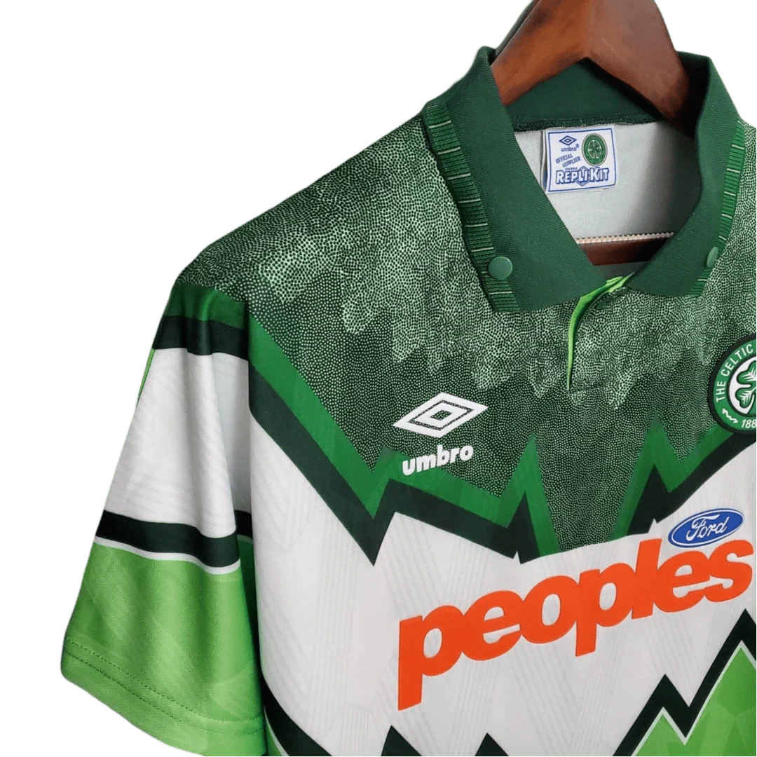 https://cdn.shopify.com/s/files/1/0826/7228/8075/files/19911992-glasgow-celticford-peoples-away-kit-classickits433-158332.webp?v=1741199137
