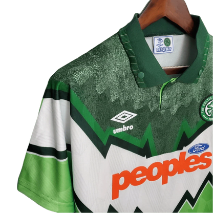 https://cdn.shopify.com/s/files/1/0826/7228/8075/files/19911992-glasgow-celticford-peoples-away-kit-classickits433-158332.webp?v=1741199137