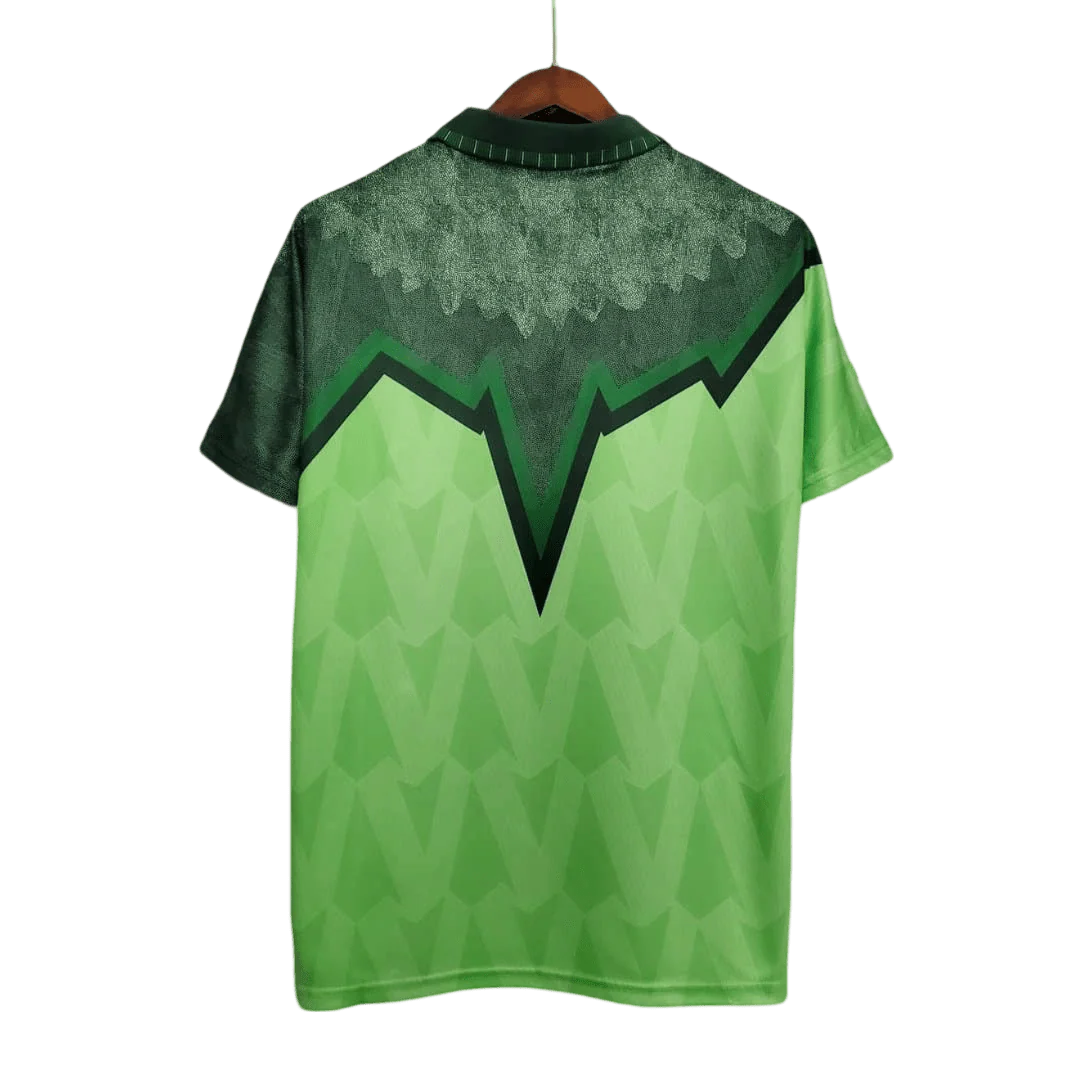 https://cdn.shopify.com/s/files/1/0826/7228/8075/files/19911992-glasgow-celticford-peoples-away-kit-classickits433-216666.webp?v=1741199134