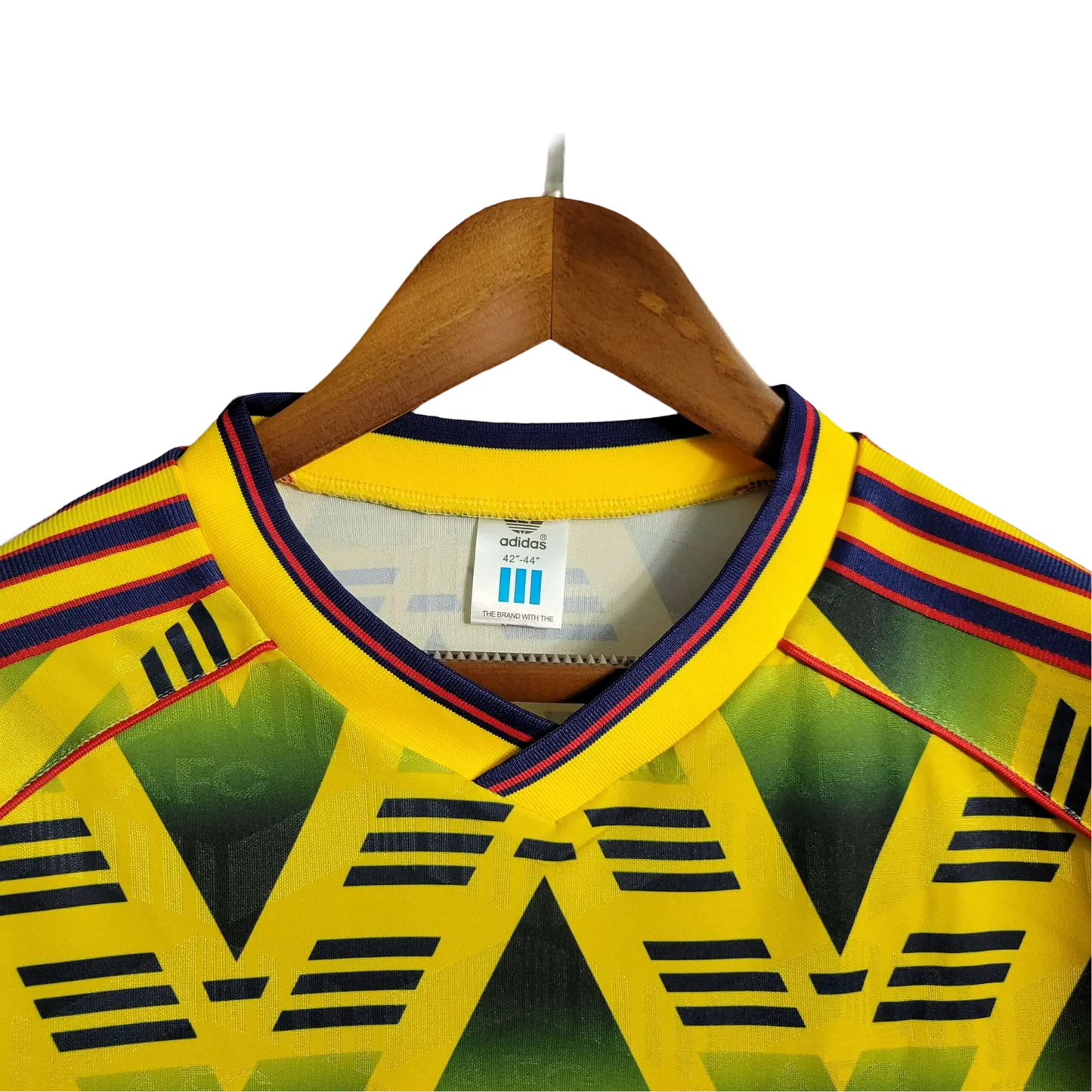 https://cdn.shopify.com/s/files/1/0826/7228/8075/files/19911993-arsenal-jvc-away-retro-kit-long-sleeve-classickits433-536255.webp?v=1741198388