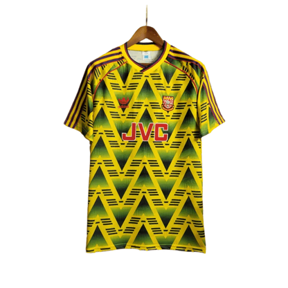 https://cdn.shopify.com/s/files/1/0826/7228/8075/files/19911993-arsenal-jvc-bruised-banana-away-retro-kit-classickits433-524440.webp?v=1741199346