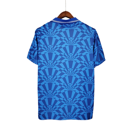https://cdn.shopify.com/s/files/1/0826/7228/8075/files/19911993-napoli-voiello-home-retro-kit-classickits433-324847.webp?v=1741199051