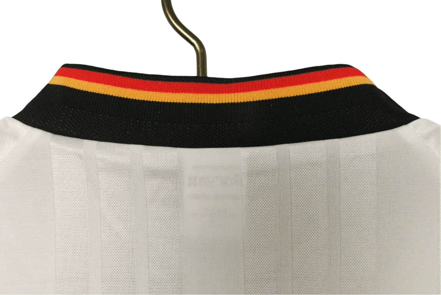 https://cdn.shopify.com/s/files/1/0826/7228/8075/files/1992-germany-home-retro-kit-412759.webp?v=1741197045