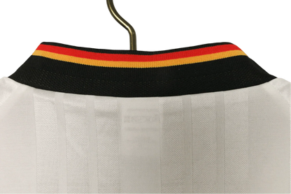 https://cdn.shopify.com/s/files/1/0826/7228/8075/files/1992-germany-home-retro-kit-412759.webp?v=1741197045