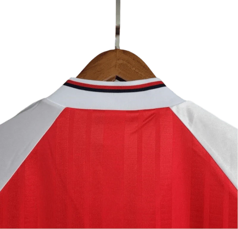 https://cdn.shopify.com/s/files/1/0826/7228/8075/files/19921993-arsenal-jvc-home-retro-kit-classickits433-322338.webp?v=1741199359