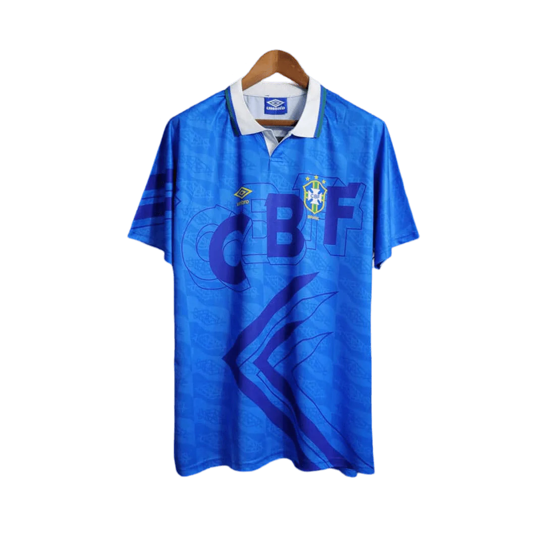 https://cdn.shopify.com/s/files/1/0826/7228/8075/files/19921993-brazil-away-retro-kit-classickits433-526036.webp?v=1741198815