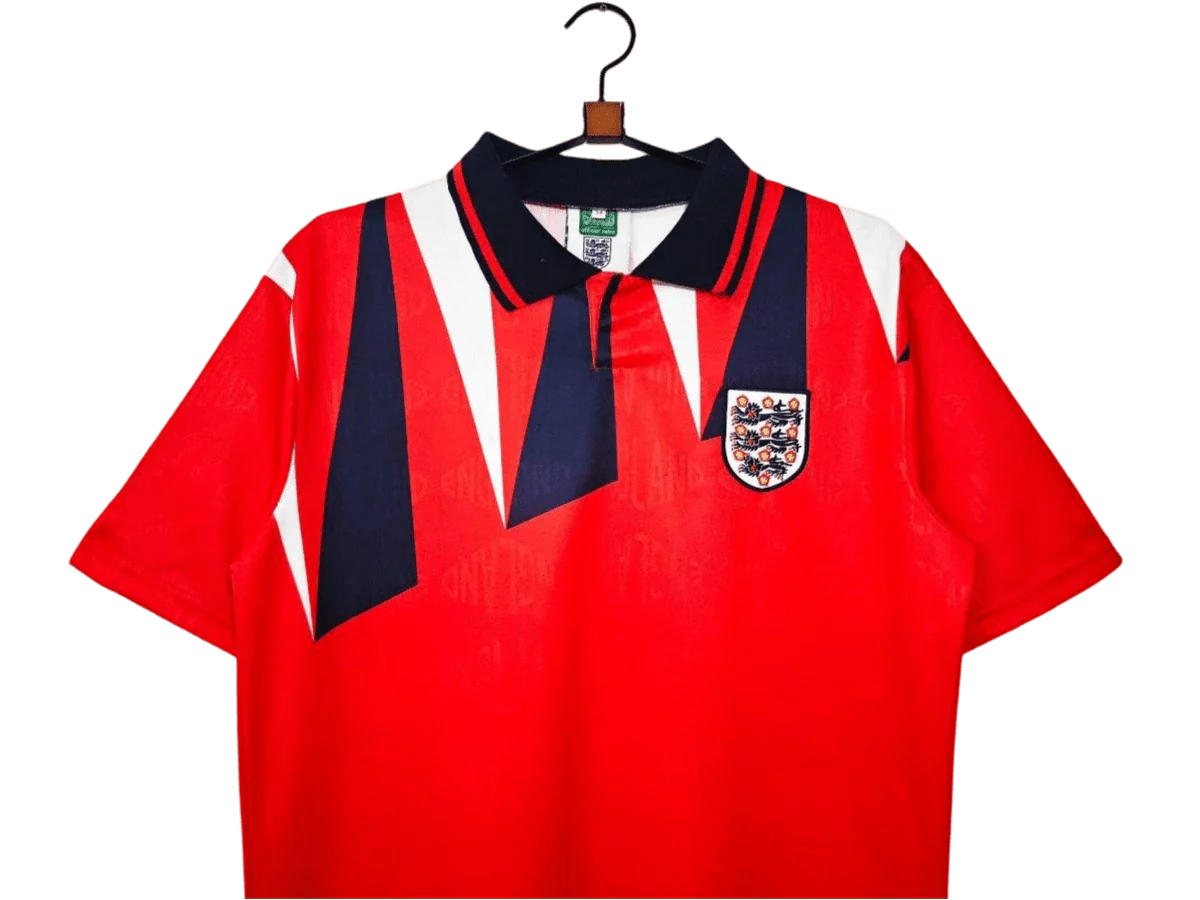 https://cdn.shopify.com/s/files/1/0826/7228/8075/files/19921993-england-away-retro-kit-classickits433-245317.webp?v=1741198470