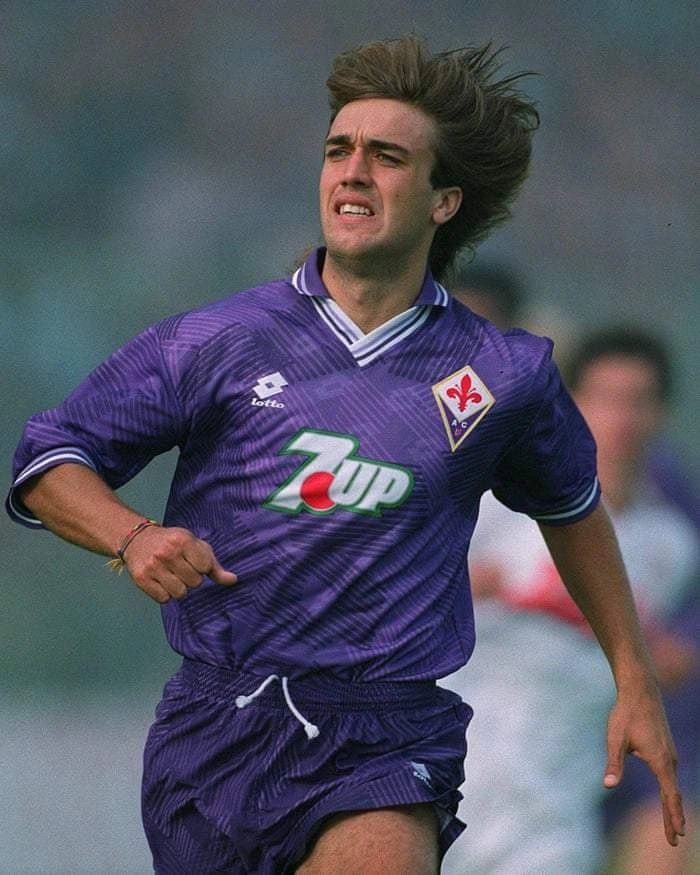https://cdn.shopify.com/s/files/1/0826/7228/8075/files/19921993-fiorentina-florence-7up-home-retro-kit-govintagejersey-346367.webp?v=1741199019