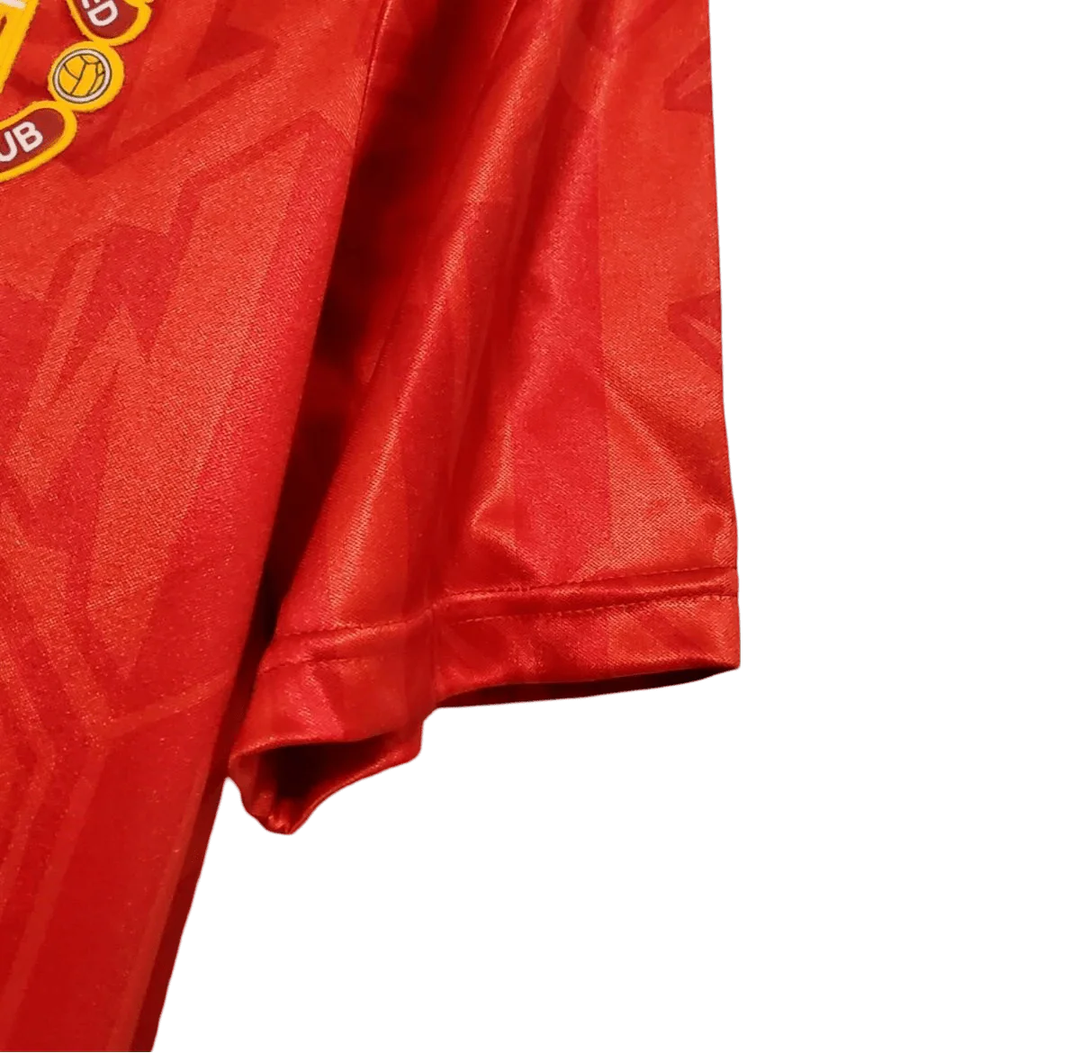 https://cdn.shopify.com/s/files/1/0826/7228/8075/files/19921994-manchester-united-sharp-home-retro-kit-classickits433-970198.webp?v=1741199184