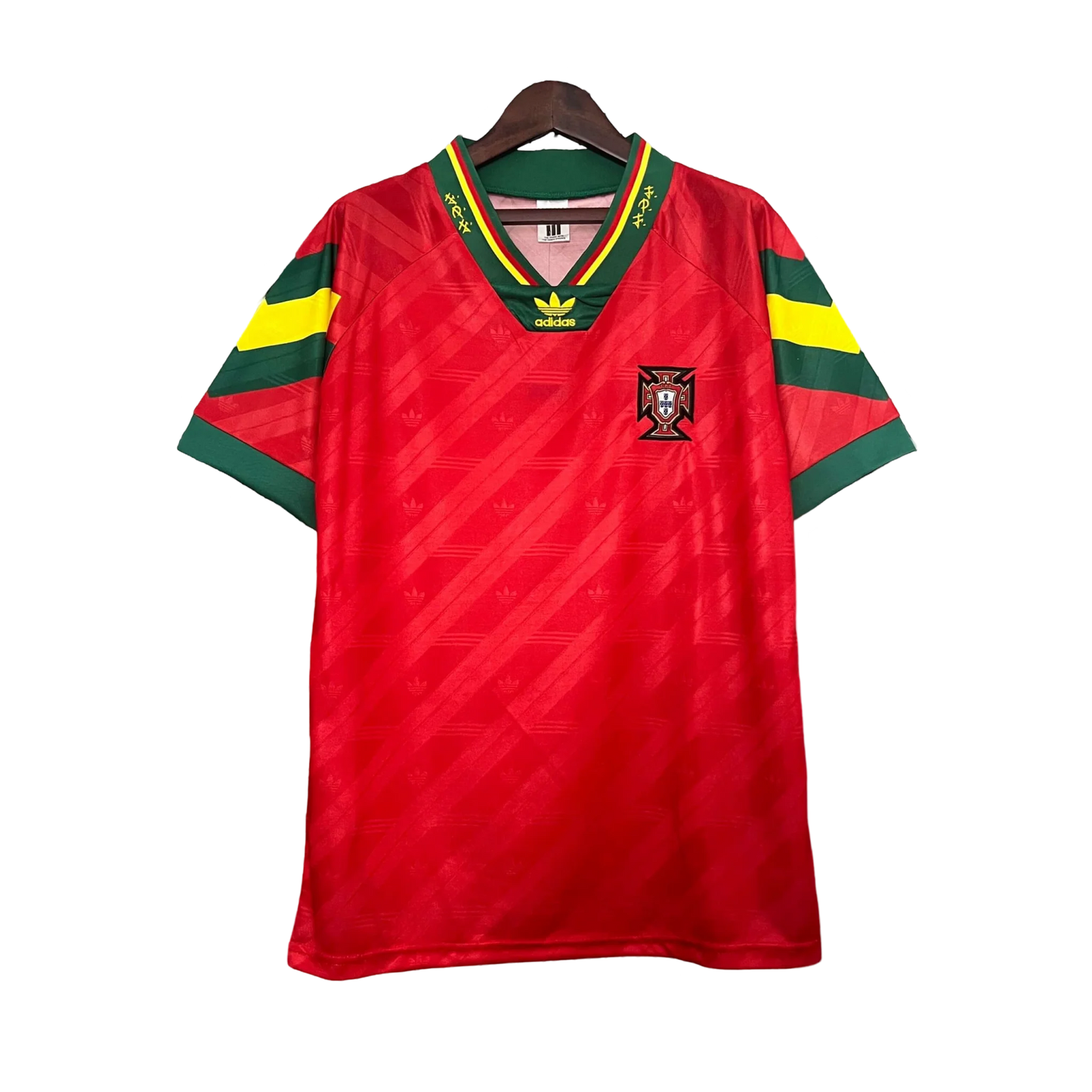https://cdn.shopify.com/s/files/1/0826/7228/8075/files/19921994-portugal-home-retro-jersey-403807.webp?v=1741198516