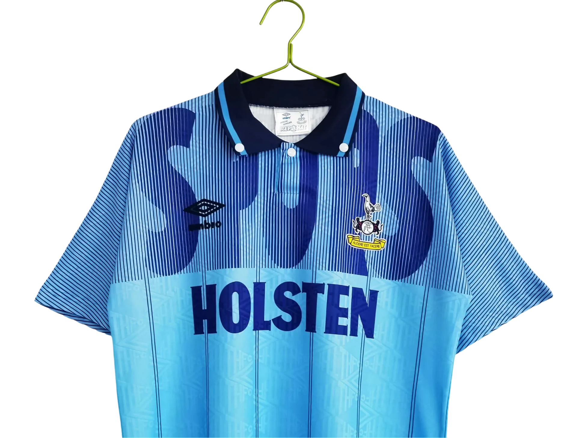 https://cdn.shopify.com/s/files/1/0826/7228/8075/files/19921994-tottenham-hotspur-holsten-blue-third-retro-kit-classickits433-618587.webp?v=1741198008