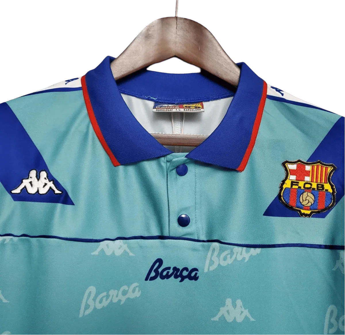 https://cdn.shopify.com/s/files/1/0826/7228/8075/files/19921995-fc-barcelona-turquoise-away-retro-kit-classickits433-114690.webp?v=1741199029