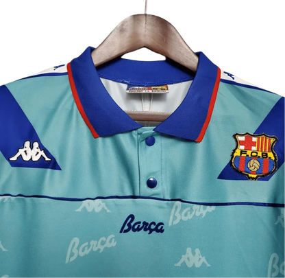 https://cdn.shopify.com/s/files/1/0826/7228/8075/files/19921995-fc-barcelona-turquoise-away-retro-kit-classickits433-114690.webp?v=1741199029