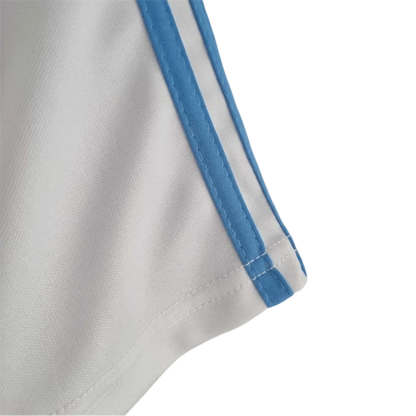 https://cdn.shopify.com/s/files/1/0826/7228/8075/files/1993-argentina-home-retro-kit-161656.webp?v=1741197163