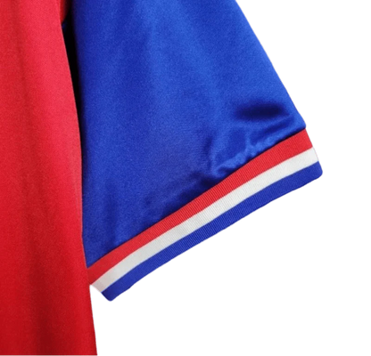 https://cdn.shopify.com/s/files/1/0826/7228/8075/files/19931994-bayern-munich-opel-home-retro-kit-classickits433-112750.webp?v=1741199323