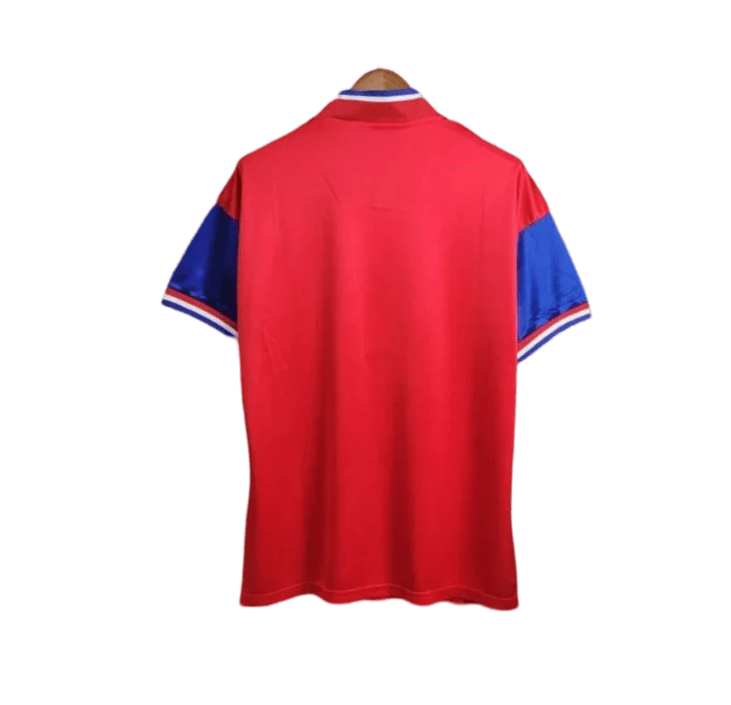 https://cdn.shopify.com/s/files/1/0826/7228/8075/files/19931994-bayern-munich-opel-home-retro-kit-classickits433-158862.webp?v=1741199323