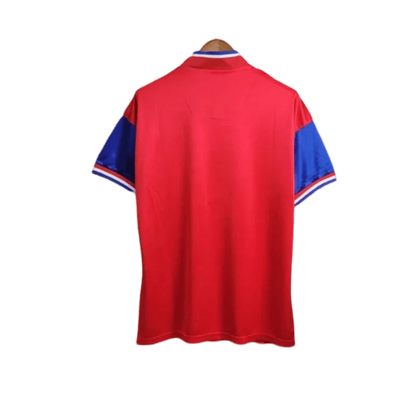 https://cdn.shopify.com/s/files/1/0826/7228/8075/files/19931994-bayern-munich-opel-home-retro-kit-classickits433-158862.webp?v=1741199323