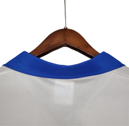 https://cdn.shopify.com/s/files/1/0826/7228/8075/files/19931994-glasgow-rangers-mcewans-lager-away-kit-classickits433-376628.webp?v=1741199134