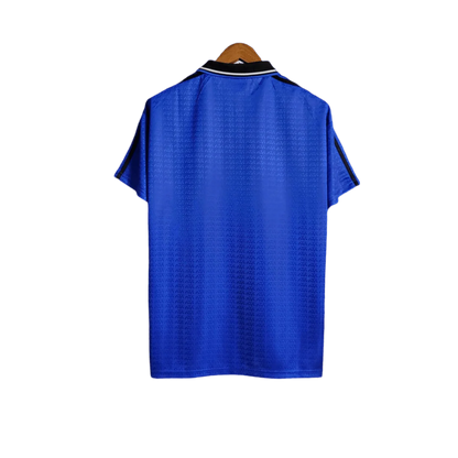 https://cdn.shopify.com/s/files/1/0826/7228/8075/files/1994-argentina-world-cup-away-retro-kit-classickits433-176853.webp?v=1741198808