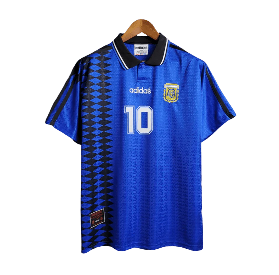 https://cdn.shopify.com/s/files/1/0826/7228/8075/files/1994-argentina-world-cup-away-retro-kit-classickits433-203412.webp?v=1741198809