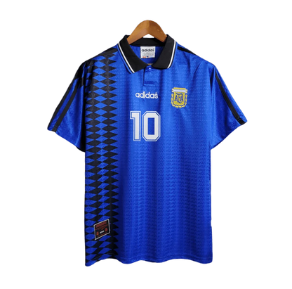 https://cdn.shopify.com/s/files/1/0826/7228/8075/files/1994-argentina-world-cup-away-retro-kit-classickits433-203412.webp?v=1741198809