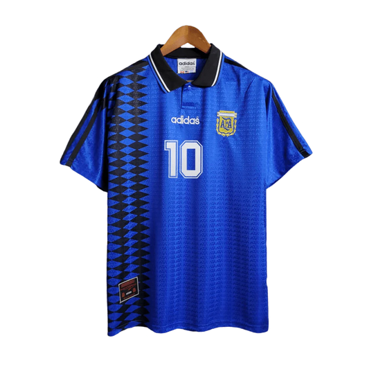 https://cdn.shopify.com/s/files/1/0826/7228/8075/files/1994-argentina-world-cup-away-retro-kit-classickits433-203412.webp?v=1741198809