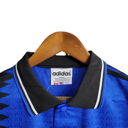 https://cdn.shopify.com/s/files/1/0826/7228/8075/files/1994-argentina-world-cup-away-retro-kit-classickits433-560548.webp?v=1741198806