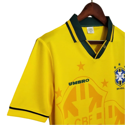 https://cdn.shopify.com/s/files/1/0826/7228/8075/files/1994-brazil-world-cup-retro-kit-classickits433-350703.webp?v=1741198753