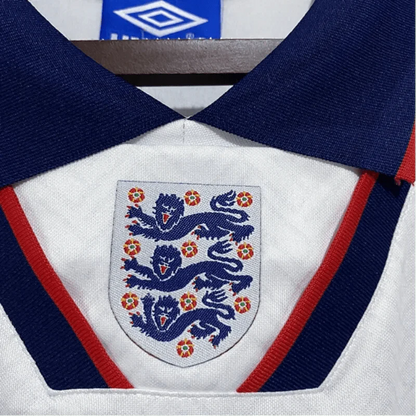 https://cdn.shopify.com/s/files/1/0826/7228/8075/files/1994-england-home-retro-kit-591285.webp?v=1741196945