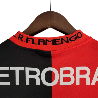 https://cdn.shopify.com/s/files/1/0826/7228/8075/files/1994-flamengo-fc-lubrax-100th-anniversary-edition-home-retro-jersey-385865.webp?v=1741197178