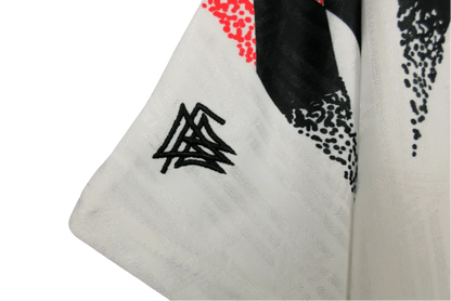 https://cdn.shopify.com/s/files/1/0826/7228/8075/files/1994-germany-world-cup-first-retro-kit-551091.webp?v=1741197023