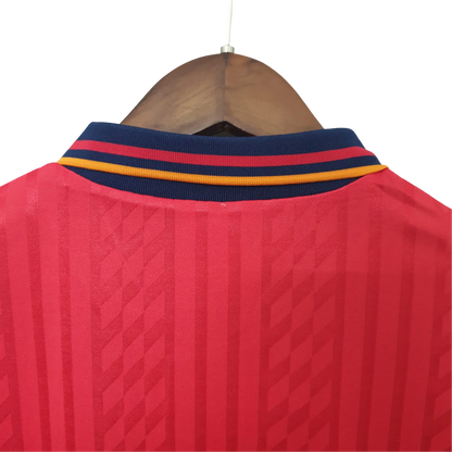https://cdn.shopify.com/s/files/1/0826/7228/8075/files/1994-spain-world-cup-home-retro-kit-classickits433-449420.webp?v=1741198775