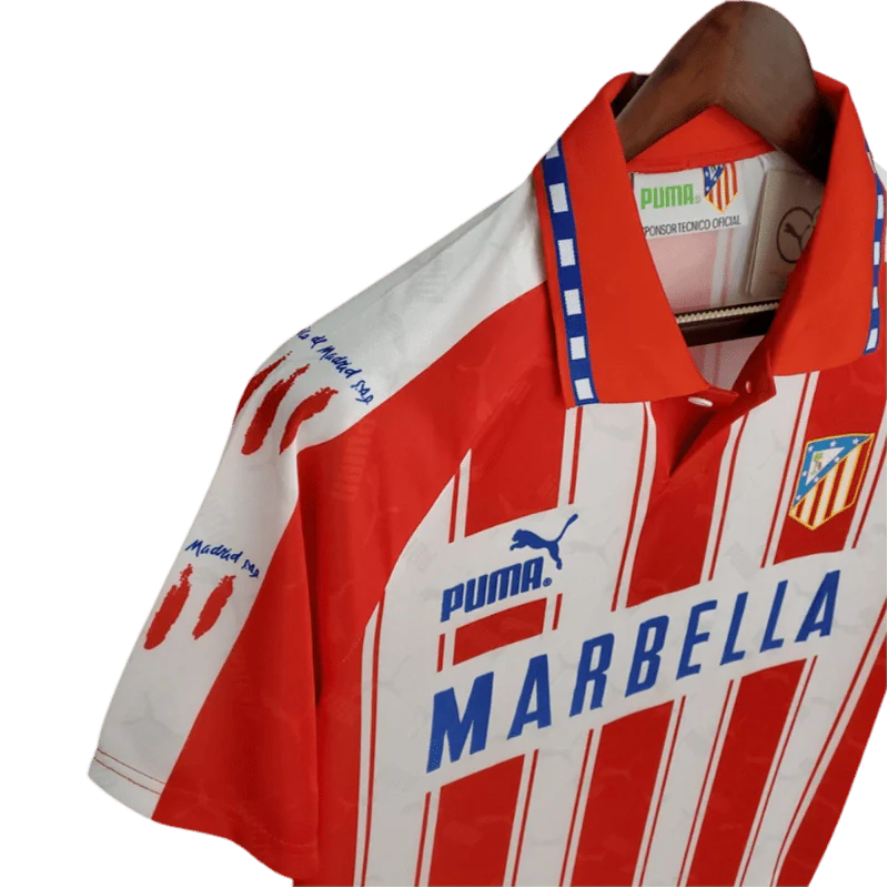 https://cdn.shopify.com/s/files/1/0826/7228/8075/files/19941995-atletico-madrid-marbella-home-retro-kit-classickits433-335030.webp?v=1741199013