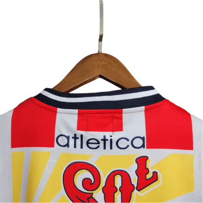 https://cdn.shopify.com/s/files/1/0826/7228/8075/files/19941995-chivas-guadalajara-mexlub-home-retro-jersey-393238.webp?v=1741197157