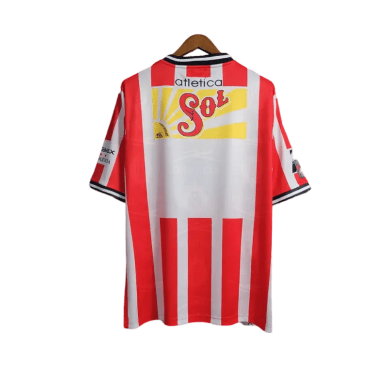 https://cdn.shopify.com/s/files/1/0826/7228/8075/files/19941995-chivas-guadalajara-mexlub-home-retro-jersey-435639.webp?v=1741197156