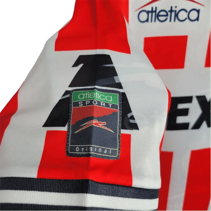https://cdn.shopify.com/s/files/1/0826/7228/8075/files/19941995-chivas-guadalajara-mexlub-home-retro-jersey-485791.webp?v=1741197155