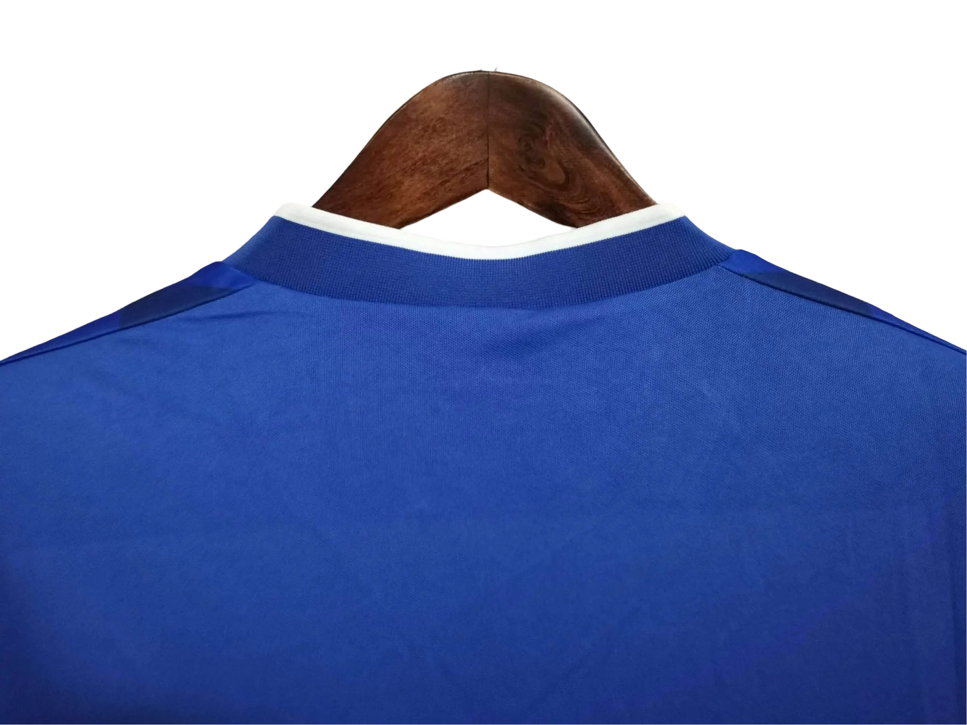 https://cdn.shopify.com/s/files/1/0826/7228/8075/files/19941995-everton-nec-home-retro-kit-fa-cup-final-classickits433-666512.webp?v=1741198257